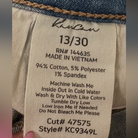 KanCan Parker Bootcut Jeans Size 13/30 Light Wash Split Hemline High Rise - Picture 12 of 15